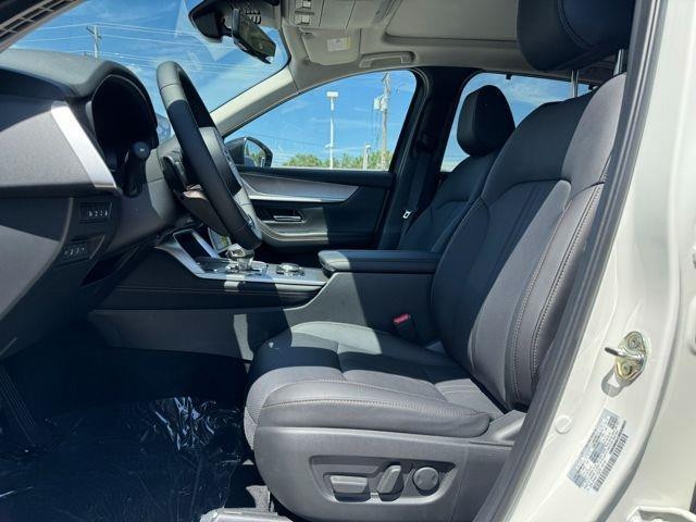 Photo of 2025 Rhodium White Premium Mazda CX-70 PHEV