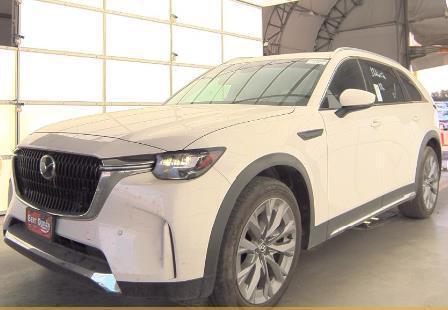 Photo of 2024 Rhodium White Premium Mazda CX-90