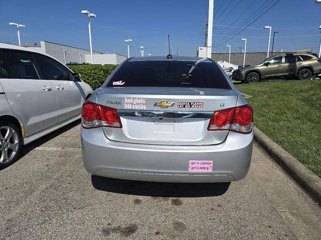 Photo of 2016 Silver Ice Metallic Chevrolet Cruze Limited