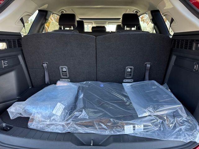 Photo of 2025 Artisan Red Premium Mazda CX-90 PHEV