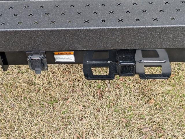 Photo of 2025 Summit White Chevrolet Silverado 2500
