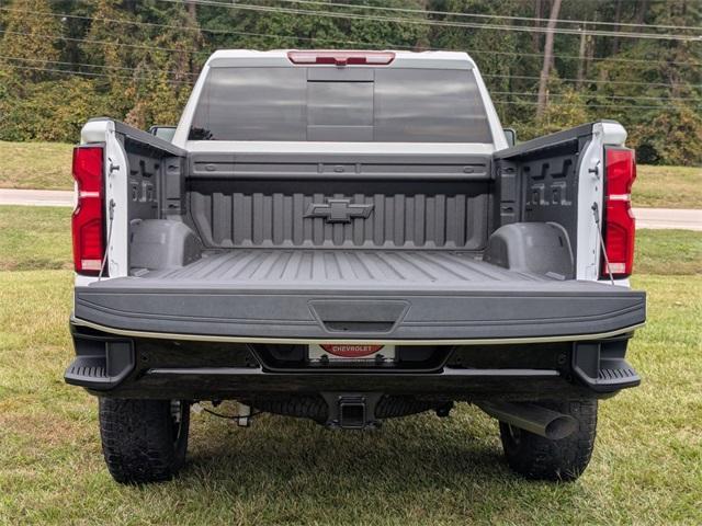 Photo of 2026 Summit White Chevrolet Silverado 2500