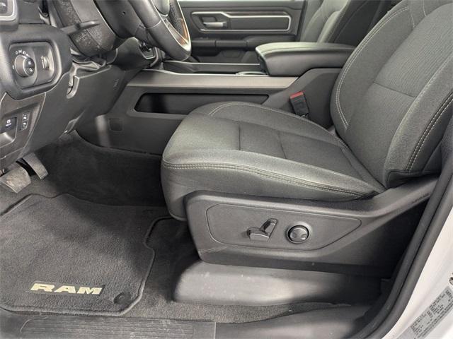 Photo of 2022 Bright White Clearcoat RAM 1500