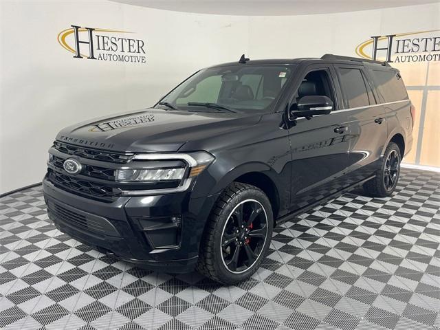 Photo of 2023 Agate Black Metallic Ford Expedition Max