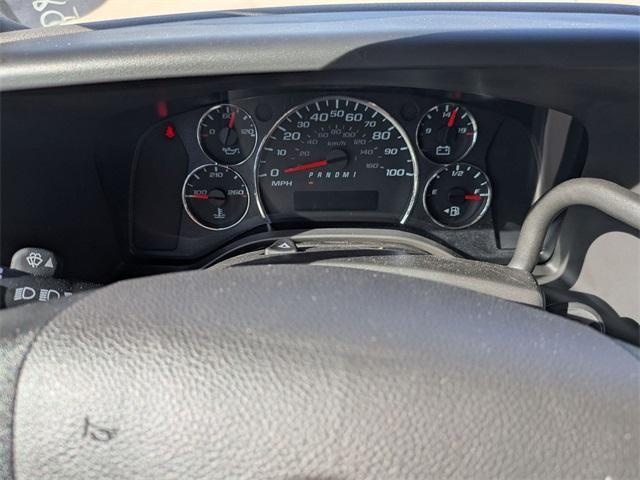 Photo of 2025 Summit White Chevrolet Express 2500