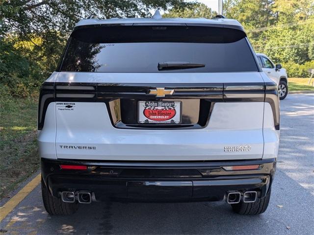 Photo of 2026 Polar White Chevrolet Traverse