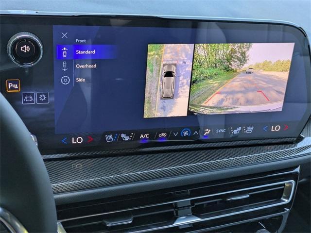 Photo of 2026 Polar White Chevrolet Traverse