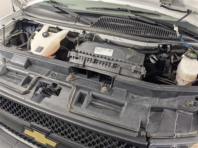 Photo of 2023 Summit White Chevrolet Express 2500