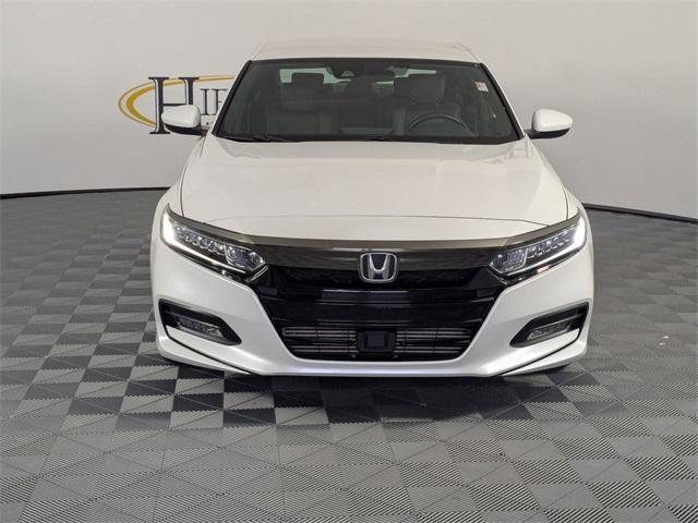 Photo of 2019 Platinum White Pearl Honda Accord