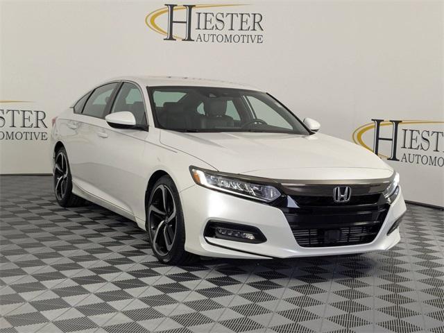 Photo of 2019 Platinum White Pearl Honda Accord