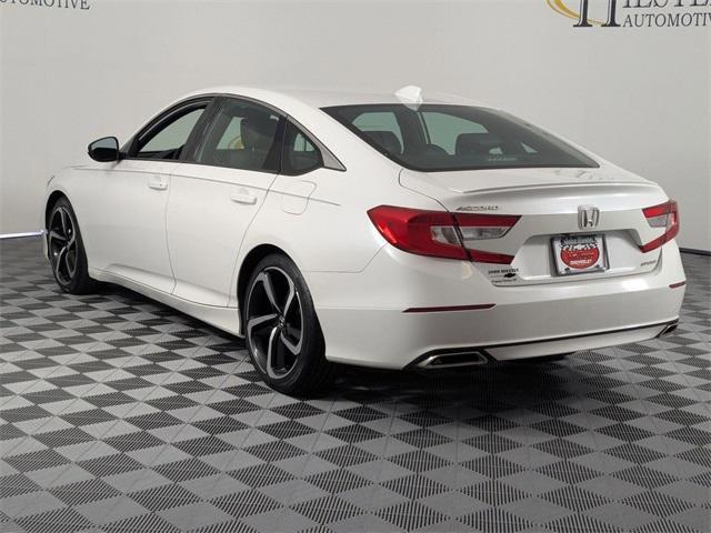 Photo of 2019 Platinum White Pearl Honda Accord