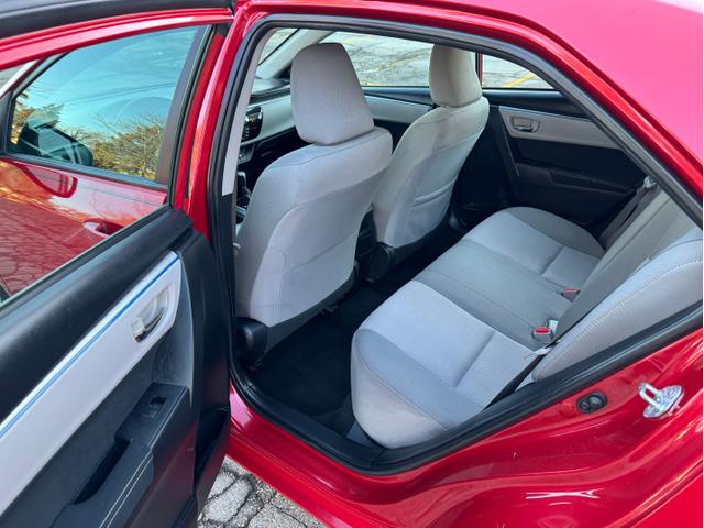 Photo of 2015 Barcelona Red Metallic Toyota Corolla