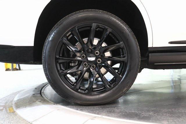 Photo of 2024 Crystal White Tricoat Cadillac Escalade
