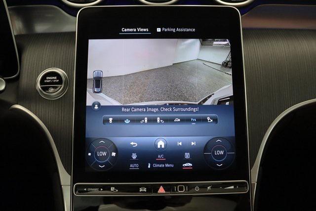 Photo of 2024 MANUFAKTUR Moonlight White Metallic Mercedes-Benz GLC 300