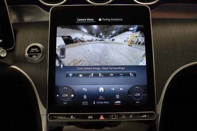 Photo of 2024 MANUFAKTUR Moonlight White Metallic Mercedes-Benz GLC 300