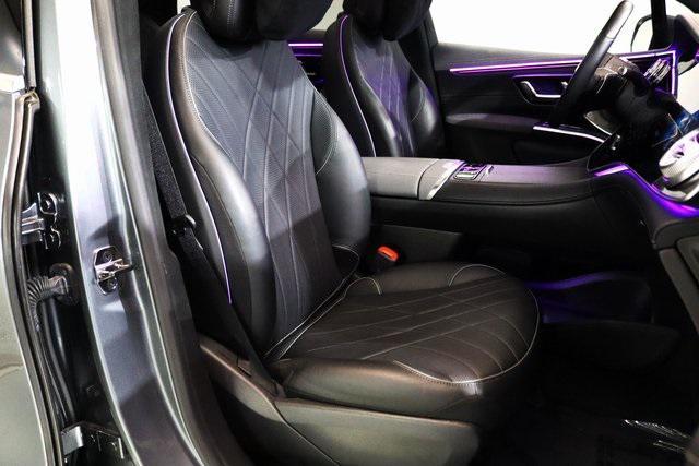 Photo of 2023 Selenite Gray Metallic Mercedes-Benz EQS 580