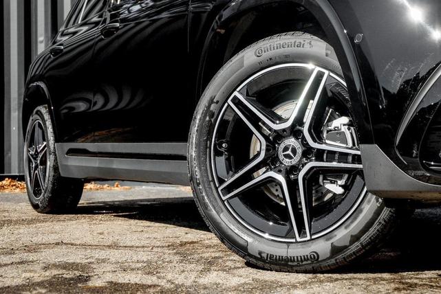 Photo of 2025 Night Black Mercedes-Benz GLA 250