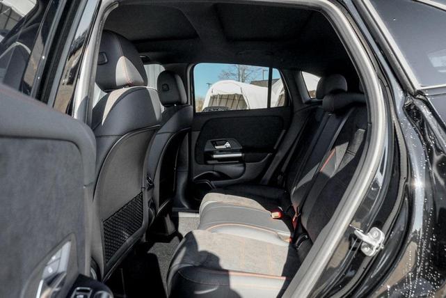 Photo of 2025 Night Black Mercedes-Benz GLA 250