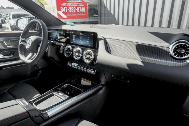 Photo of 2025 Night Black Mercedes-Benz GLA 250