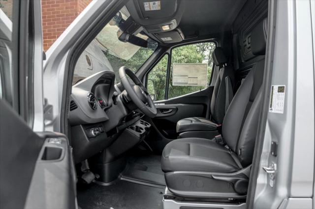 Photo of 2025 Hightech Silver Metallic Mercedes-Benz Sprinter 2500
