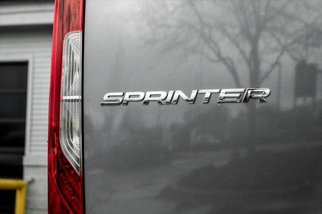 Photo of 2025 Selenite Gray Metallic Mercedes-Benz Sprinter 2500