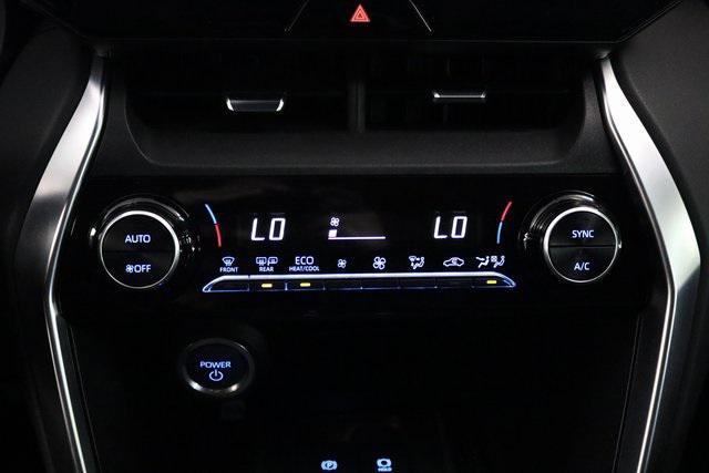 Photo of 2022 Red Toyota Venza