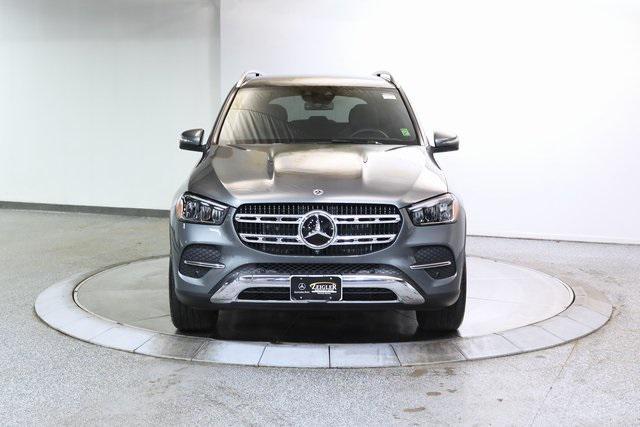 Photo of 2025 Grey Mercedes-Benz GLE 450e