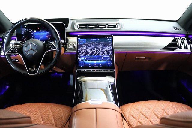 Photo of 2023 MANUFAKTUR Cashmere White Magno Mercedes-Benz S-Class