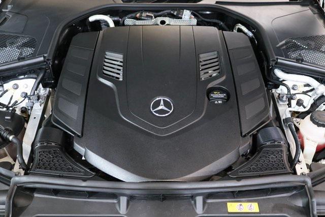Photo of 2023 MANUFAKTUR Cashmere White Magno Mercedes-Benz S-Class