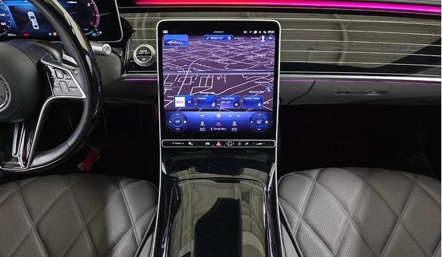 Photo of 2023 Cirrus Silver/Obsidian Black Mercedes-Benz Maybach S 580