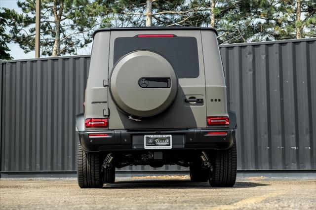 Photo of 2025 MANUFAKTUR Dark Olive Green magno Mercedes-Benz AMG G 63