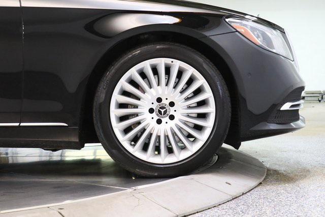 Photo of 2019 Black Mercedes-Benz S-Class