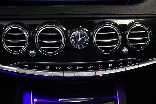 Photo of 2019 Black Mercedes-Benz S-Class
