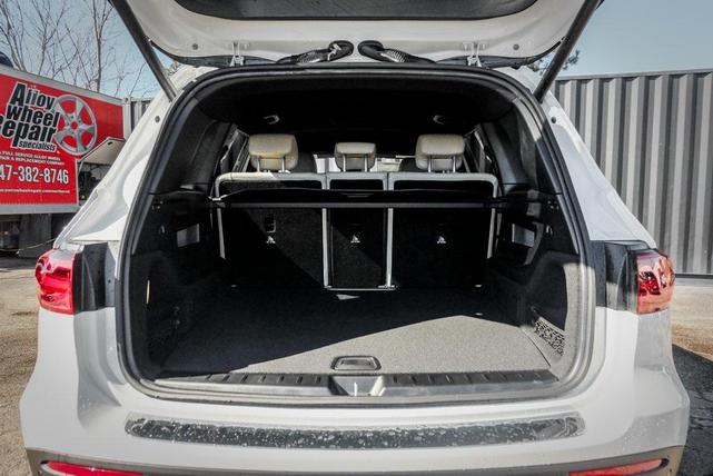Photo of 2025 Polar White Mercedes-Benz GLB 250