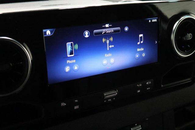 Photo of 2025 Arctic White Mercedes-Benz Sprinter 3500