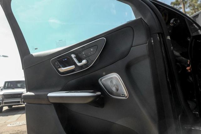 Photo of 2025 Black Mercedes-Benz GLC 350e