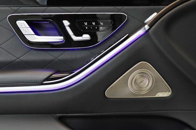 Photo of 2022 MANUFAKTUR Cashmere White Magno Mercedes-Benz S-Class