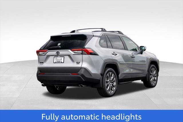 Photo of 2025 Silver Sky Metallic Toyota RAV4