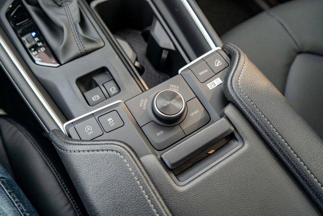 Photo of 2025 Ruby Flare Pearl Toyota Grand Highlander