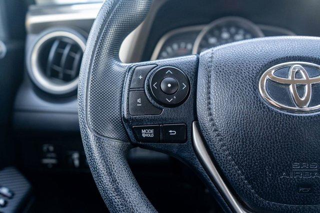 Photo of 2015 Magnetic Gray Metallic Toyota RAV4
