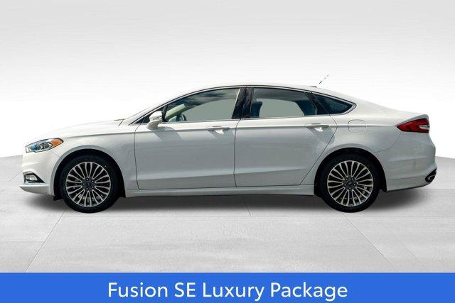 Photo of 2017 Oxford White Ford Fusion