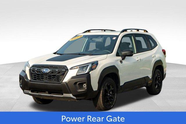 Photo of 2024 Crystal White Pearl Subaru Forester