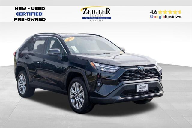 Photo of 2024 Midnight Black Metallic Toyota RAV4