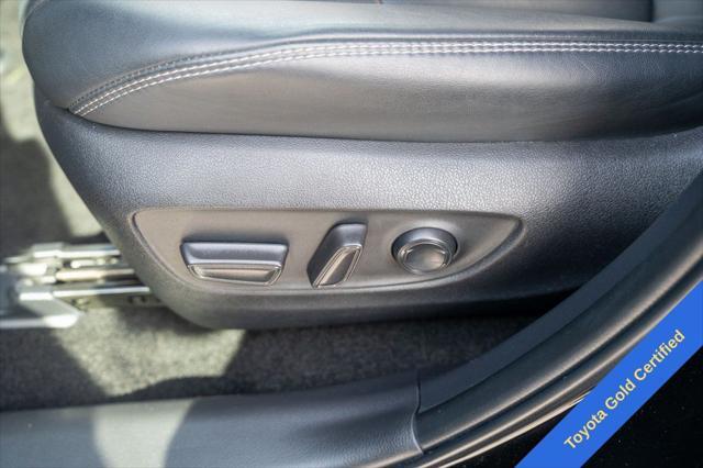 Photo of 2024 Midnight Black Metallic Toyota RAV4