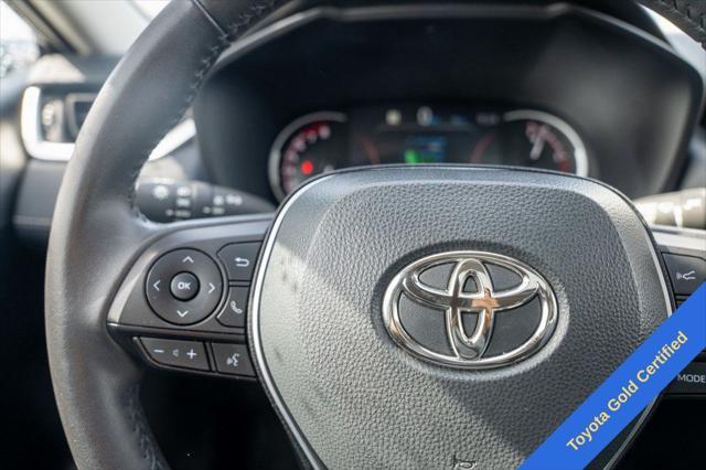 Photo of 2024 Midnight Black Metallic Toyota RAV4