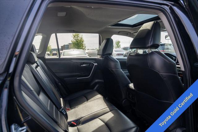 Photo of 2024 Midnight Black Metallic Toyota RAV4