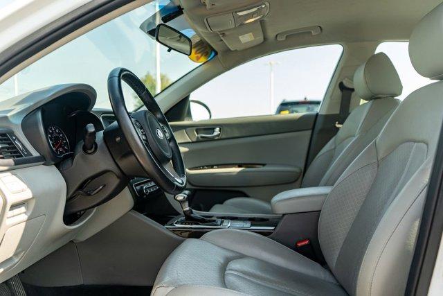 Photo of 2018 Snow White Pearl Kia Optima