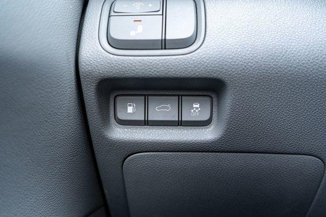Photo of 2018 Snow White Pearl Kia Optima
