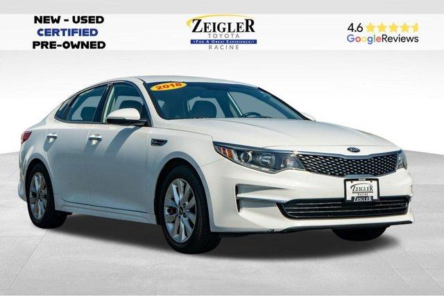 Photo of 2018 Snow White Pearl Kia Optima