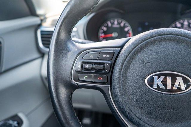 Photo of 2018 Snow White Pearl Kia Optima